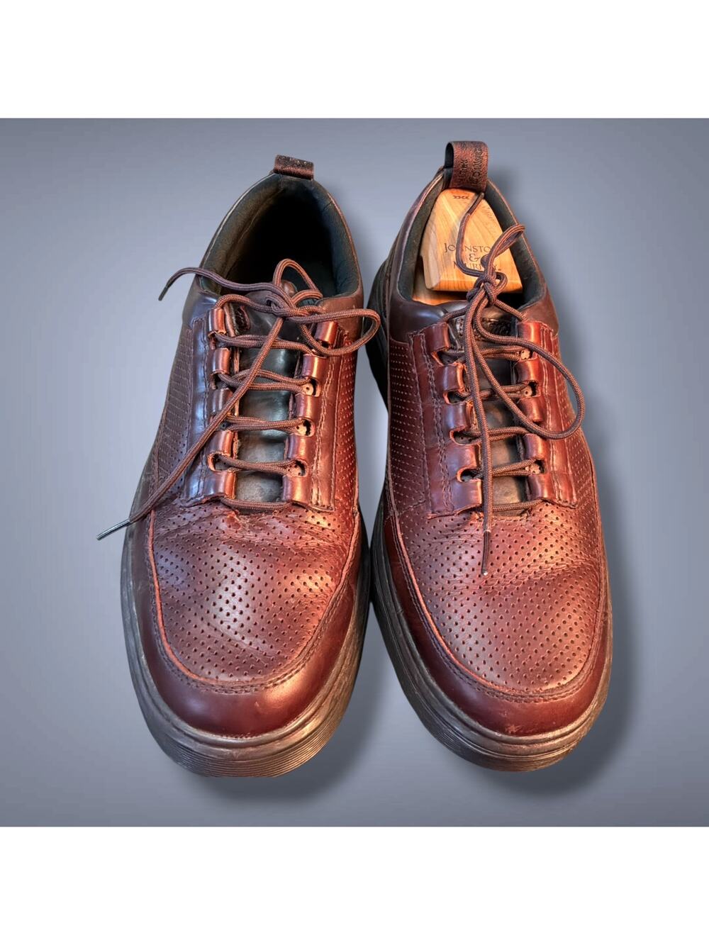 Men's Size 10 DR. MARTENS Reuban Oxblood Brown Perforated Leather Sneakers EUC